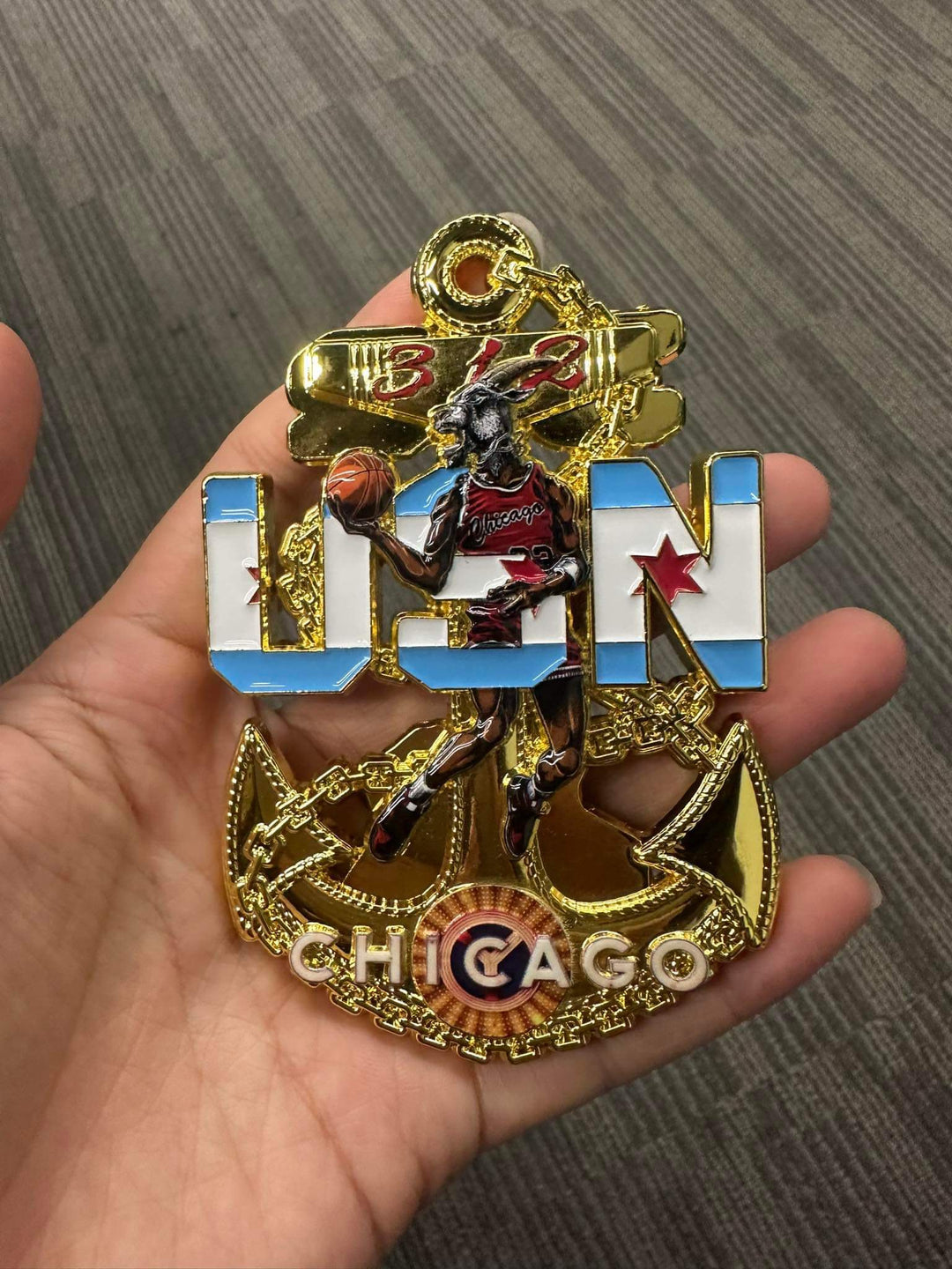 **Pre-Sale Reorder**Navy Chief Chicago Challenge Coin (Gold)